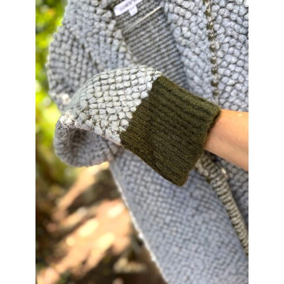 Elizabeth and James Oversized Green Grey Chunky Wool Mohair Long Sweater SZ XS/S - Picture 6 of 13